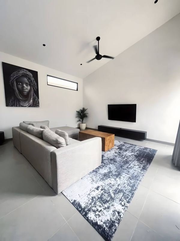 2BR villa in Tibubeneng