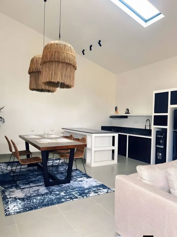 2BR villa in Tibubeneng