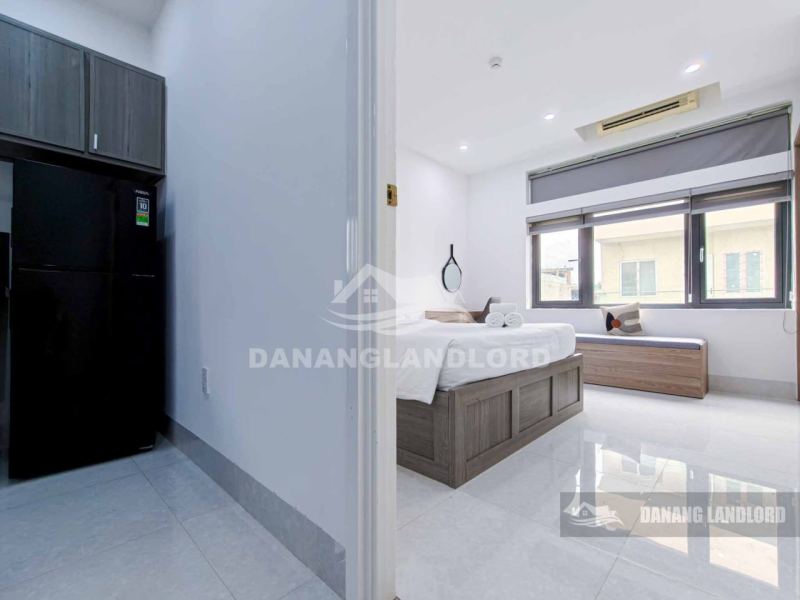 Modern 1 Bedroom Apartment near the beach - C926