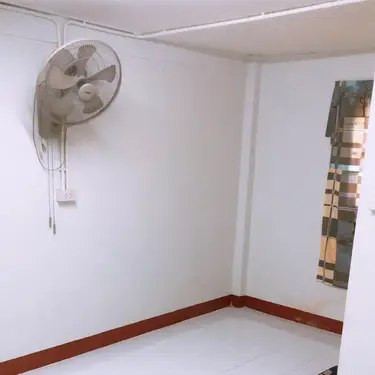 Room in Ratburana