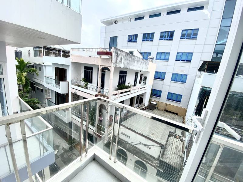 5-floor hotel-style house with 4 rooms, Phuoc Tien