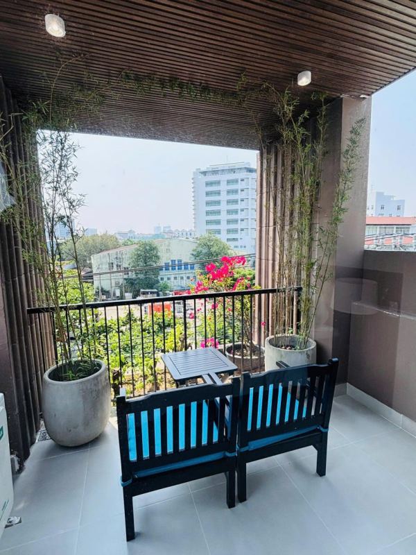 1BR apartment on Trung Nu Vuong street