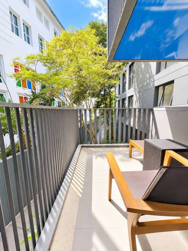 Апартаменты с 2 спальнями в The Deck Patong