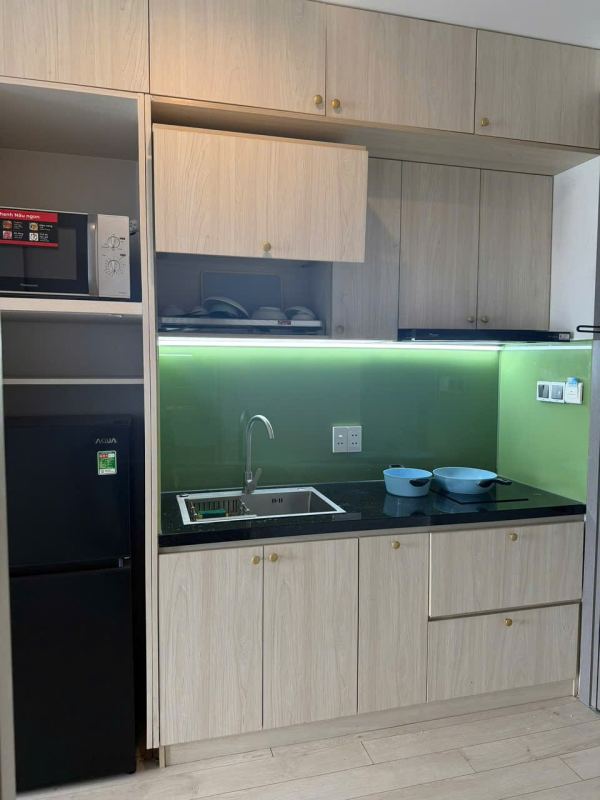 1 bedroom apartment in Golden Bay building
