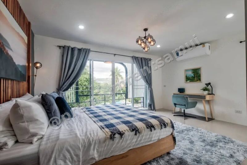 4-bedroom townhouse in Bang Rak