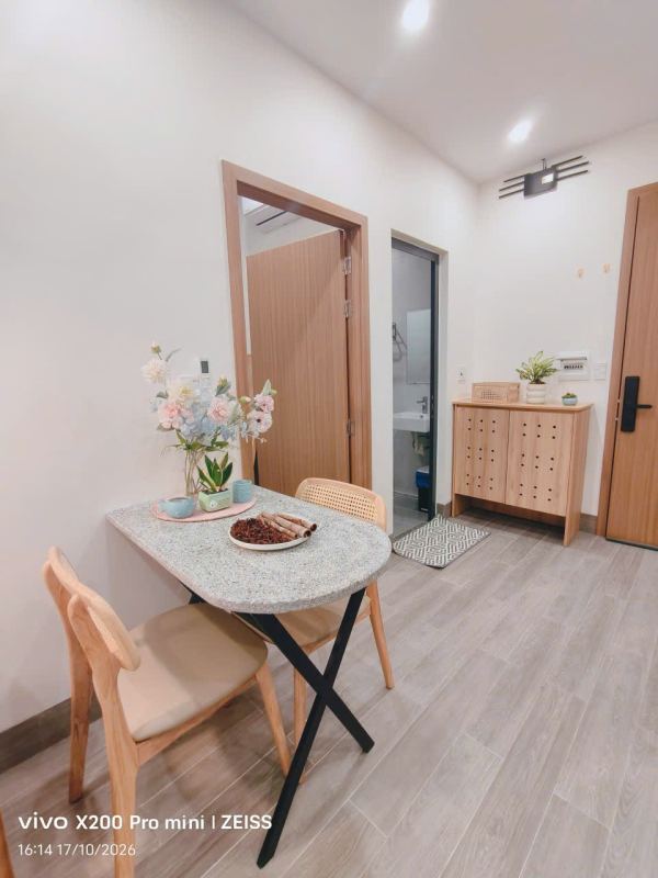 New 1-bedroom apartment with balcony, Room 304