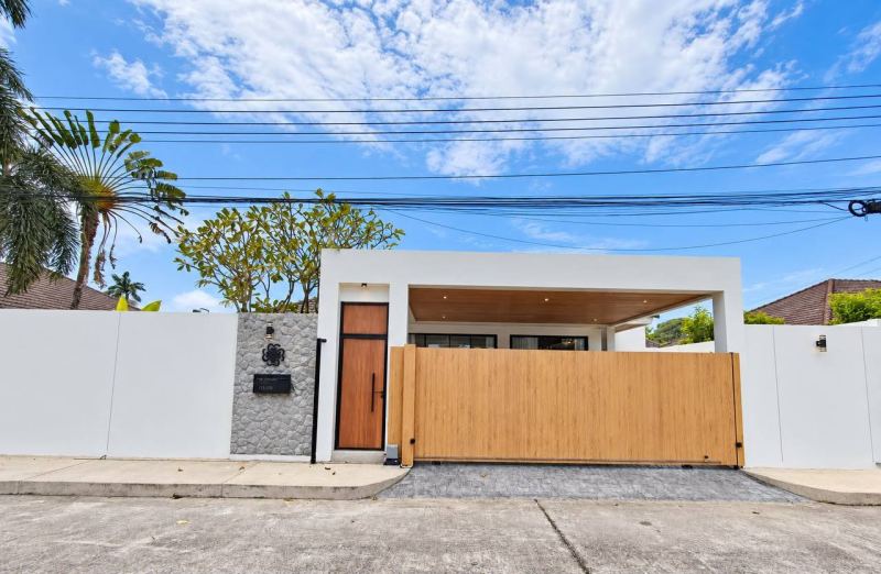 4-Bedroom Villa in Neramit Village