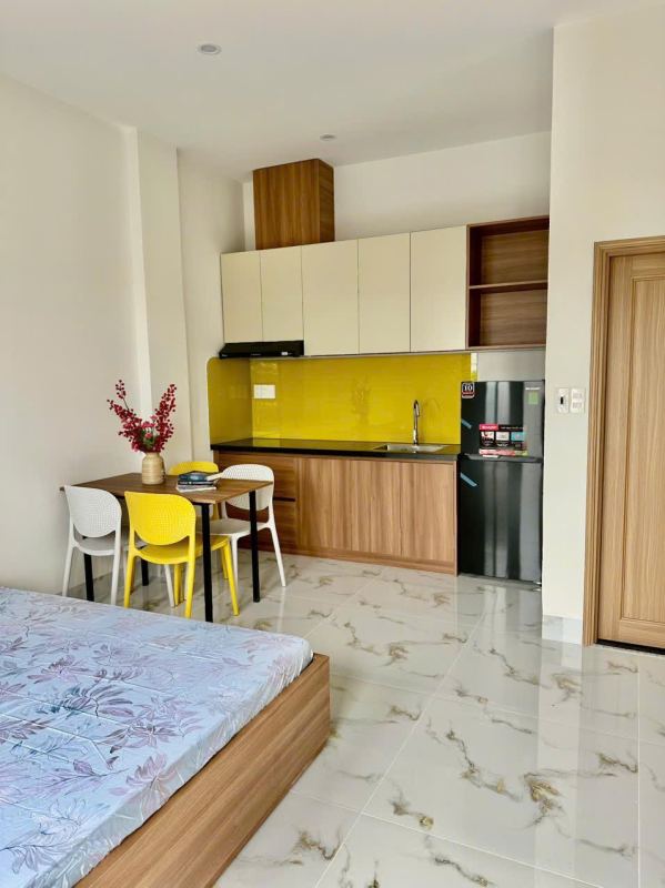 Studio Apartment on Vo Van Dang Street