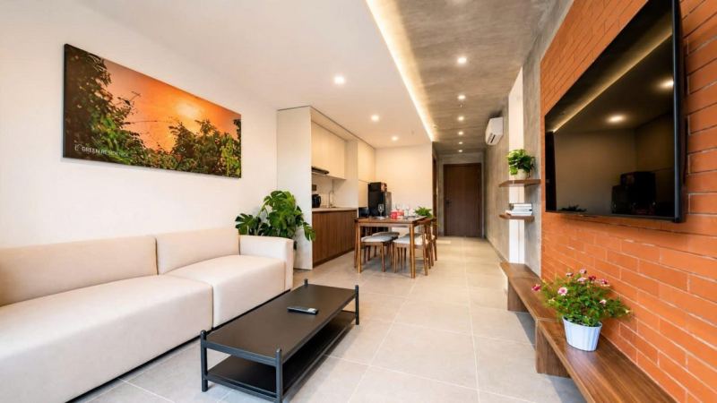 2-Bedroom Apartment with City & Sea View, F172