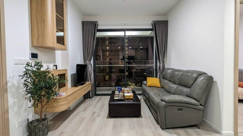 2 Room Apartment with Pool & Gym