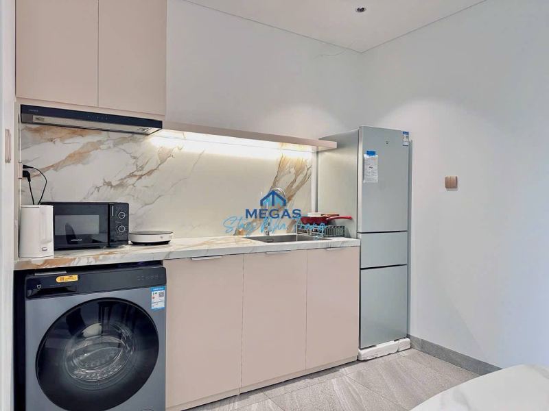 1-Bedroom Apartment with Balcony in Ha Quang 2