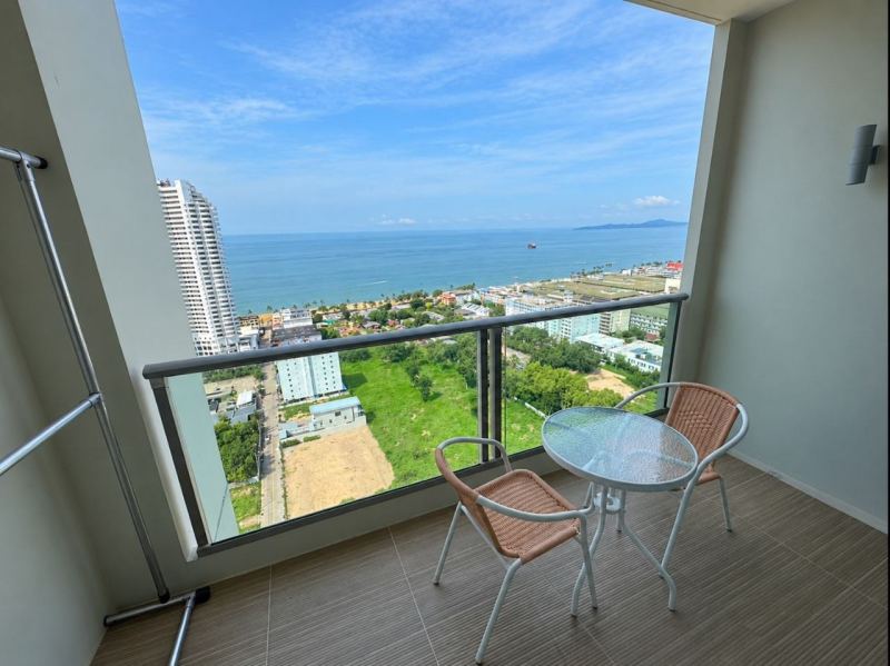 Sea View Studio at The Riviera Jomtien