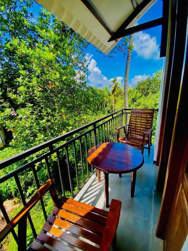 Room in villa in Unawatuna
