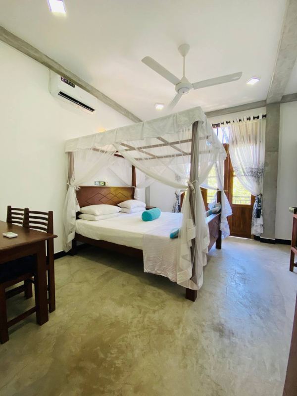 Room in villa in Unawatuna