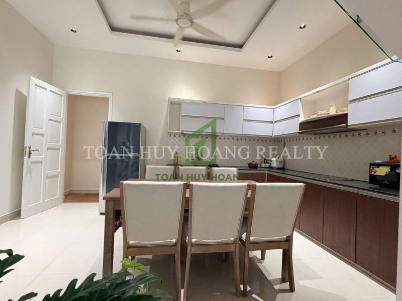 3BR house near Pham Van Dong Beach, Son Tra