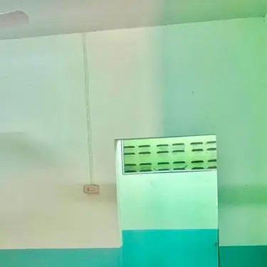 Room with en-suite bathroom on Arun Amarin Road