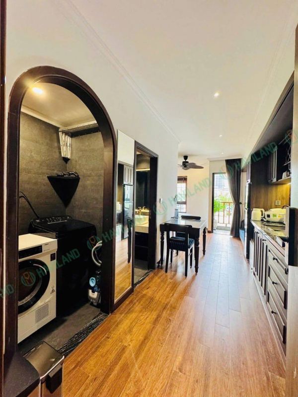 Luxury studio apartment, Nguyen Van Thoai