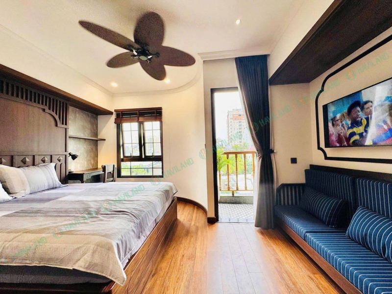 Luxury studio apartment, Nguyen Van Thoai