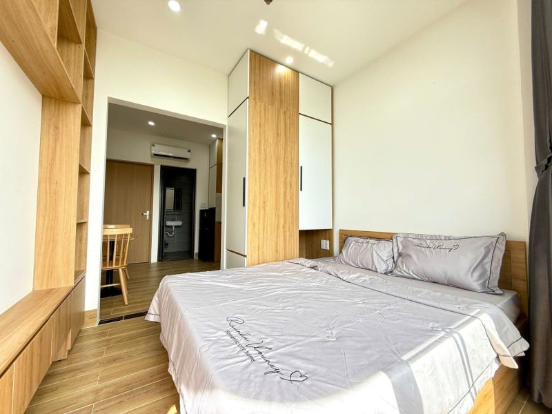 Studio with Balcony near FPT University