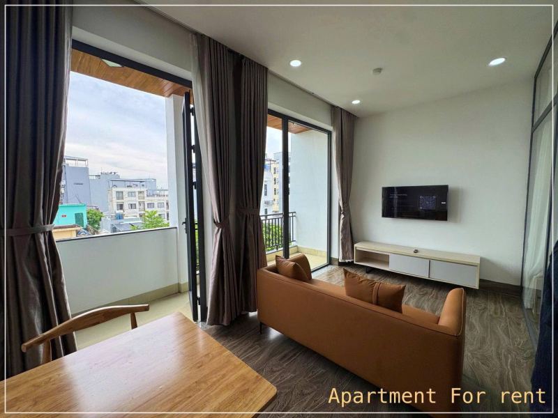 Brand-New 1BR Apartment on Duong Khue