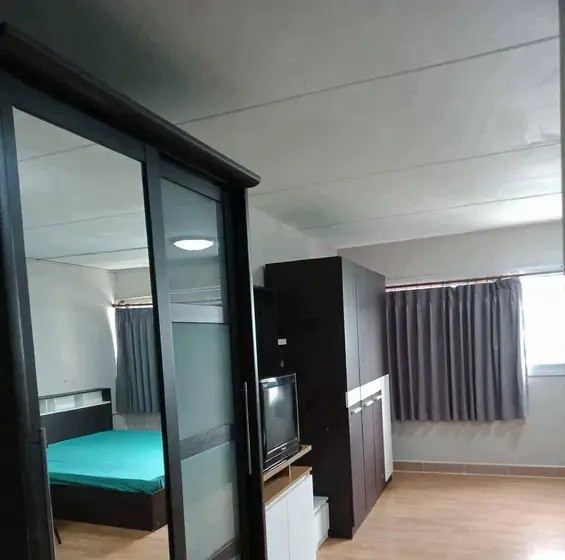 Studio condominium in Muang Thong Thani T11