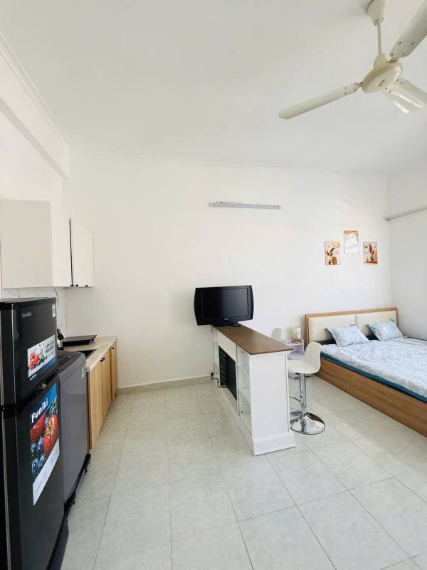 Studio Apartment with Balcony in Central Nha Trang
