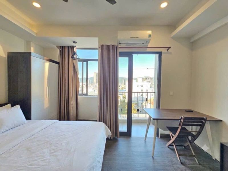 Studio apartment on Dong Da street
