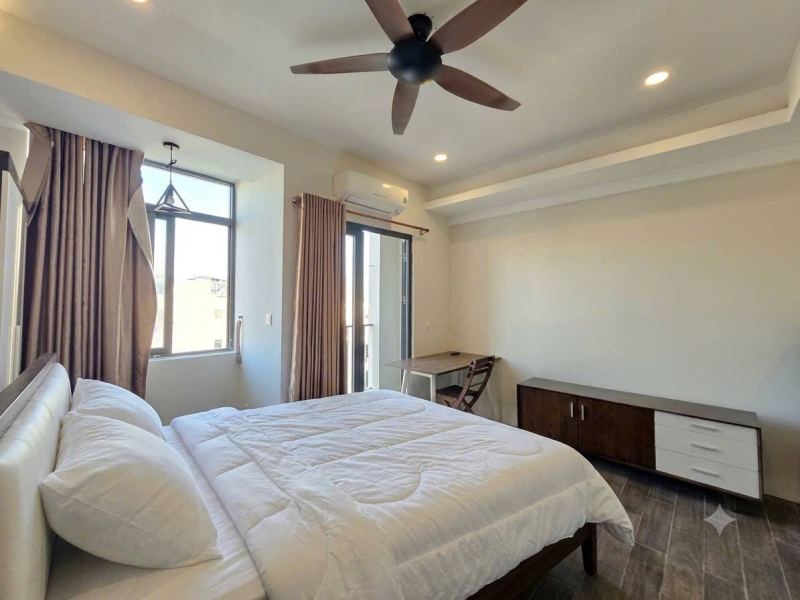 Studio apartment on Dong Da street