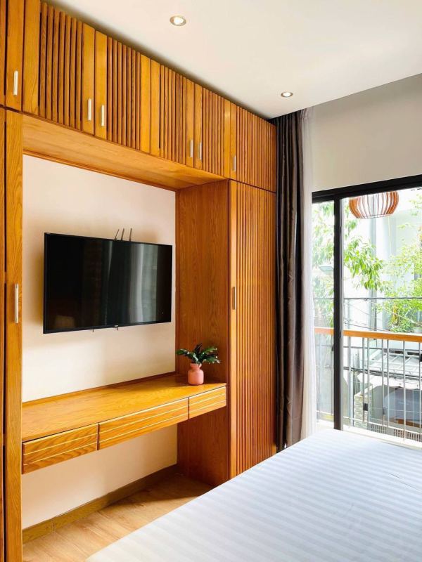 Studio room on Nguyen Van Thoai