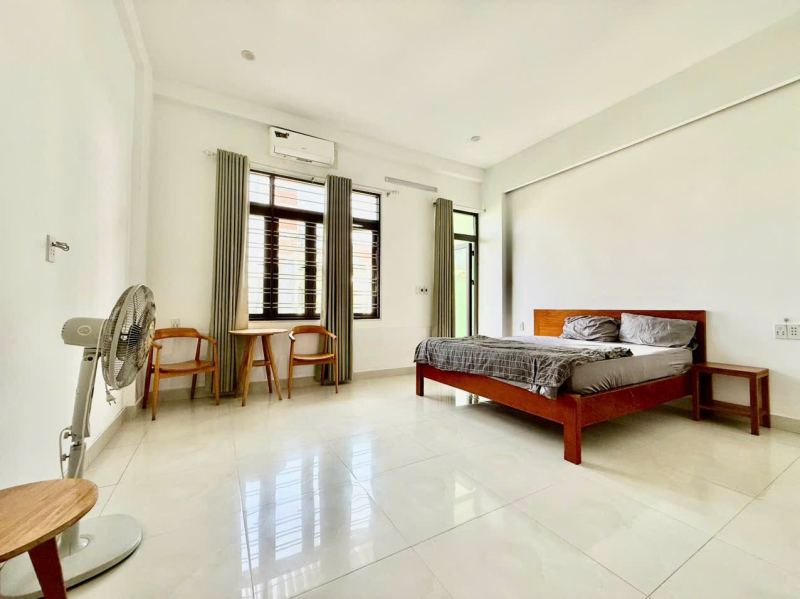 Studio with Balcony on Hoang Bich Son Street