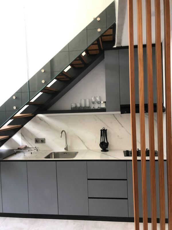 1-Bedroom Loft Apartment
