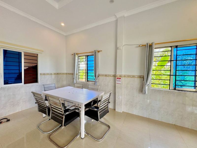 2 Bedroom Khmer Villa in Sangkat Traeuy Kaoh