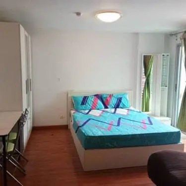 Studio at Chateau in Town 13-2
