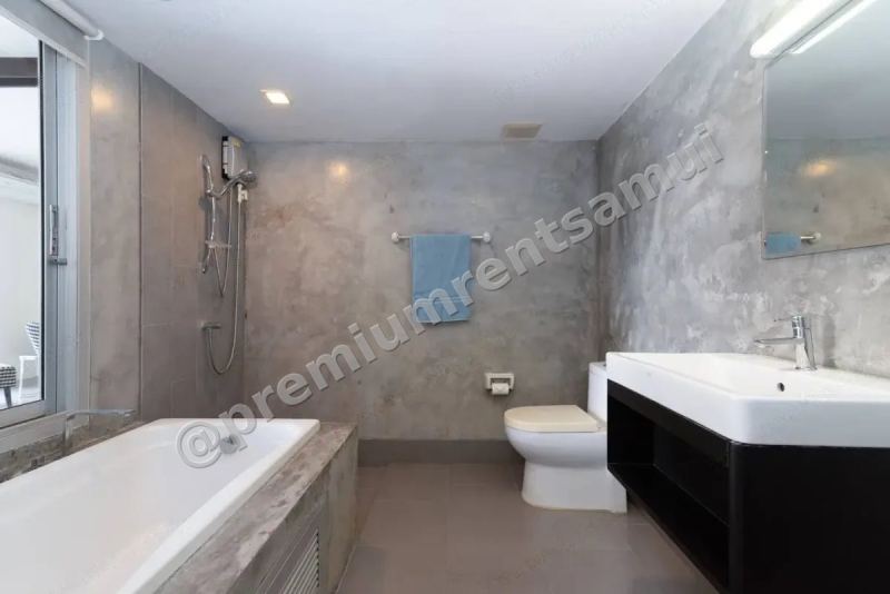 2-Bedroom Apartment in Bang Rak