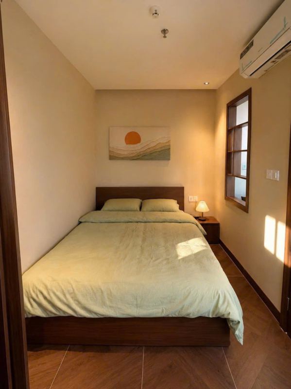 1-Bedroom Apartment on Le Van Hien Street