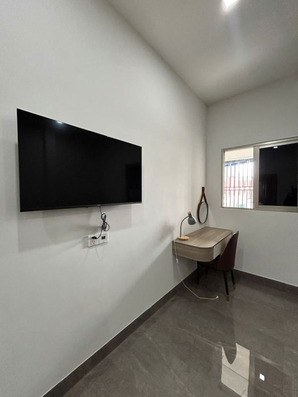 1-Bedroom Apartment on Vu Van Dung Street