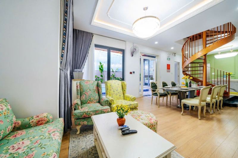 3-bedroom villa with pool on Ngo Thi Si street