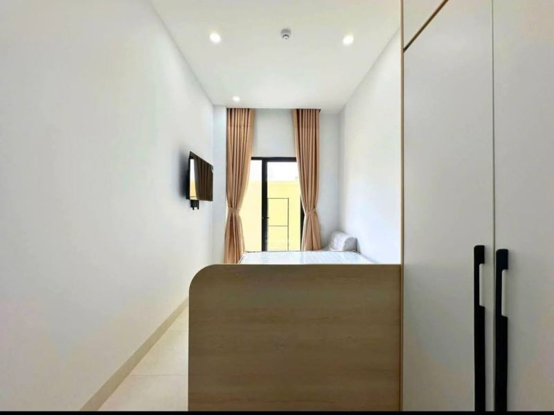 Studio with Balcony in Ha Quang 1