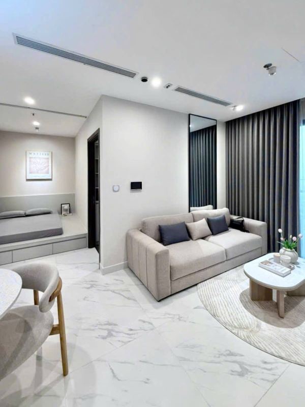 1-Bedroom Furnished Apartment at Beverly