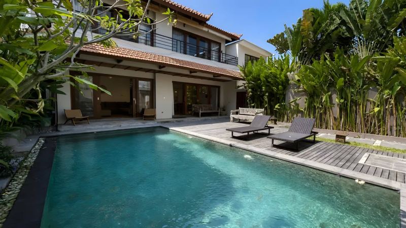Вилла с 4 спальнями в Canggu