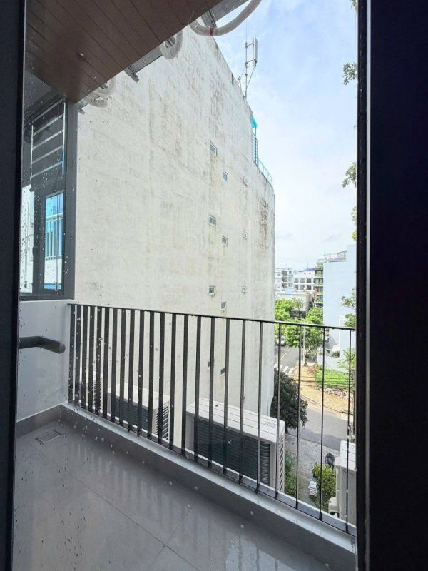 1BR Apartment on Khue My Dong 11 Street