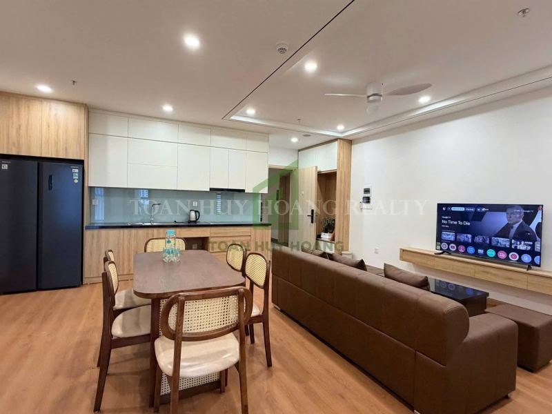 2BR Sun Ponte Apartment with Dragon Bridge View