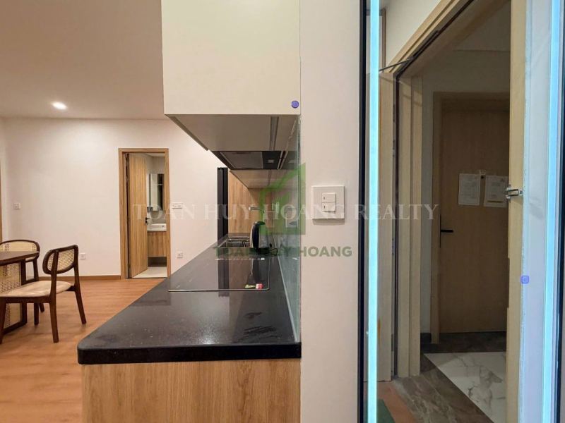 2BR Sun Ponte Apartment with Dragon Bridge View