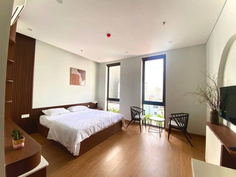 Studio apartment on Le Quang Dao, My An