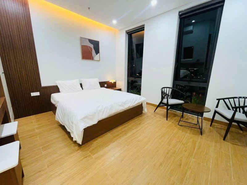 Studio apartment on Le Quang Dao, My An