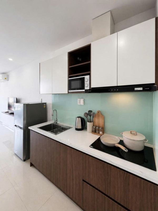 Studio with balcony on Thuy Son 5 street