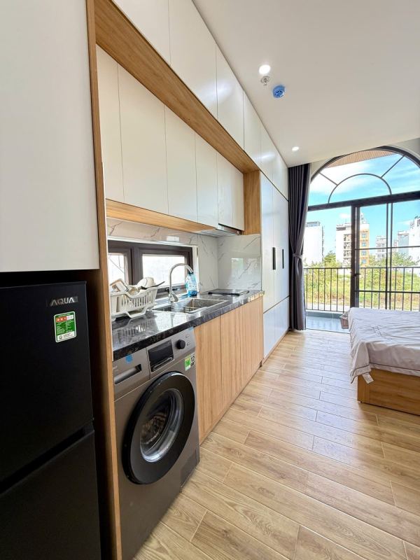 Studio Apartment with Balcony in FPT Area