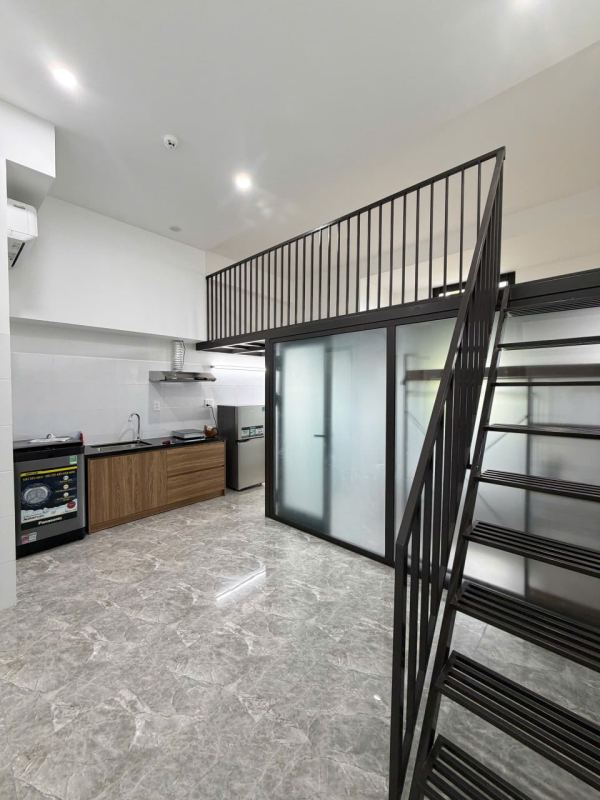 1-bedroom duplex apartment with balcony in Khue My area