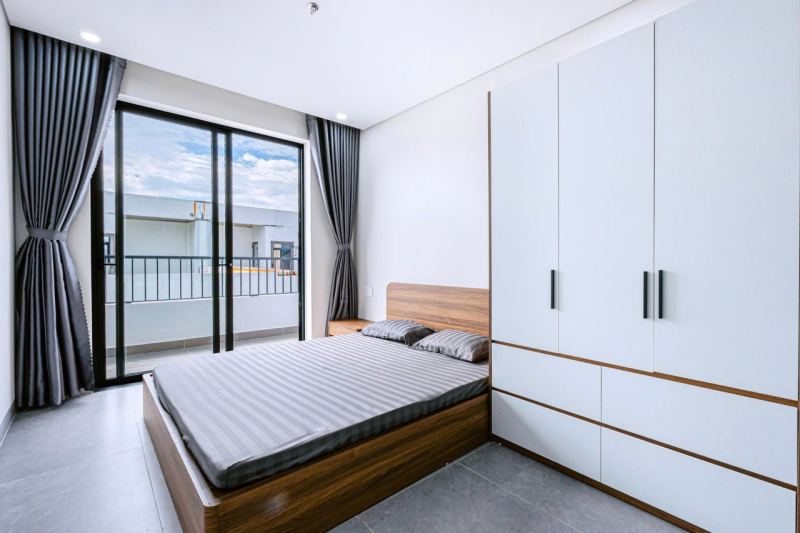 Studio Apartment with Balcony in Hoa Xuan