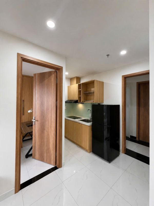 2-bedroom 1-bathroom apartment on Ly Thai To street